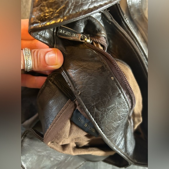 The Stone Dark Brown Women Leather Adjustable Strap Shoulder Bag - Picture 9 of 13